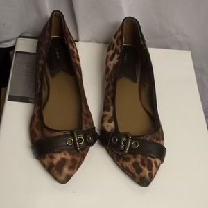 Fioni Leopard Print Flats Size 8